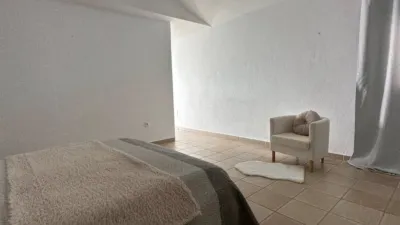 Chalet unifamiliar en venta en Calle Poeta Juan Betancor Garcia, Tuineje de 450.000 €