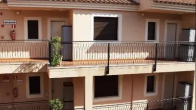 Apartment on Collados Zieschang Street photo 37