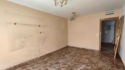 Apartment on Sierra de Peñarrubia Street photo 10