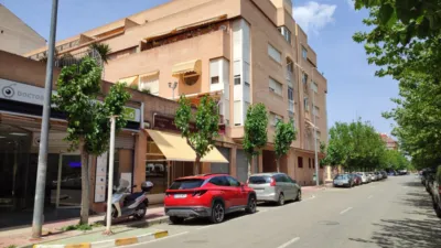 Apartment on Sierra de Peñarrubia Street photo 2