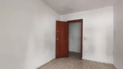 Apartment on Pedro Nogueroles Roche Street photo 7