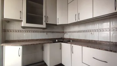 Apartment on Pedro Nogueroles Roche Street photo 12