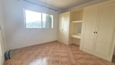 Apartment on Calle de la Vaguada photo 9