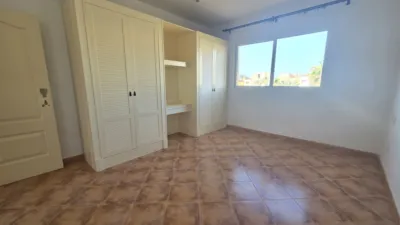 Apartment on Calle de la Vaguada photo 11