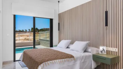 Chalet on Carrer de Manuel de Falla photo 11