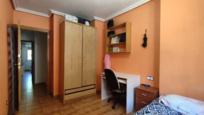 Apartment on Pedro García Villalba Street photo 11