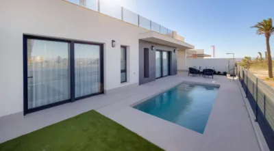 Casa – Torrevieja, Urbanización El Chaparral - Vista 2