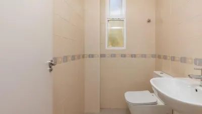 Detached house on Carrer de la Foia de Bunyol photo 14