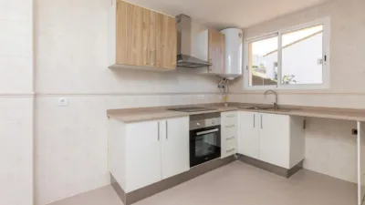Detached house on Carrer de la Foia de Bunyol photo 12