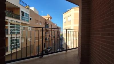 Flat on Calle Pintor Pedro Cano photo 4