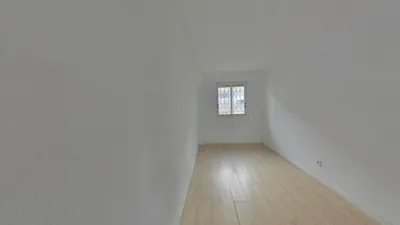 Apartment on Calle de Muñiz and H. de Alba photo 6