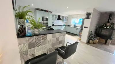 Terraced house on Calle de Alcantarilla photo 4