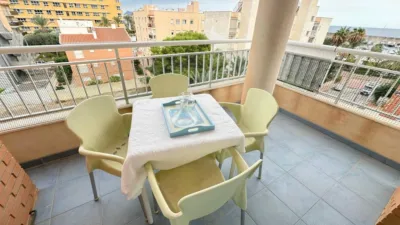 Apartment on Calle de la Doctora Ángela Santamaría Giménez photo 11