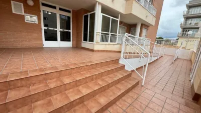 Apartment on Calle de la Doctora Ángela Santamaría Giménez photo 9