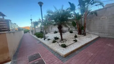 Apartment on Calle Collados Zieschang photo 35