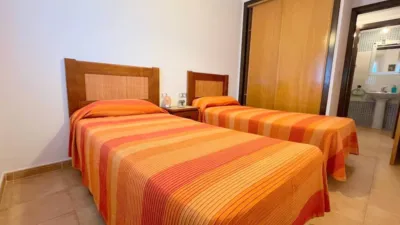 Apartment on Calle Collados Zieschang photo 12