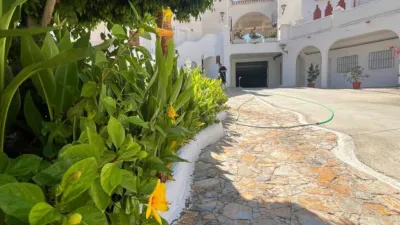 Townhouse on Calle Cotopaxi photo 2