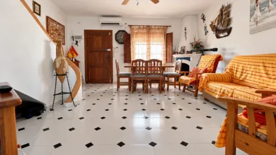 Townhouse on Calle Cotopaxi photo 9