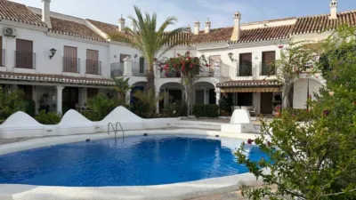 Townhouse on Calle Cotopaxi photo 58
