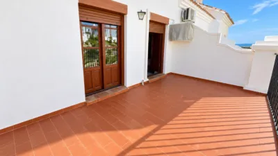 Townhouse on Calle Cotopaxi photo 33