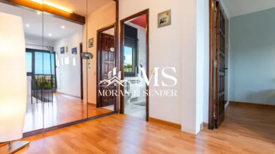 Detached house on Carrer de Can Ballesta photo 40