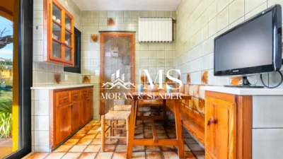 Detached house on Carrer de Can Ballesta photo 25