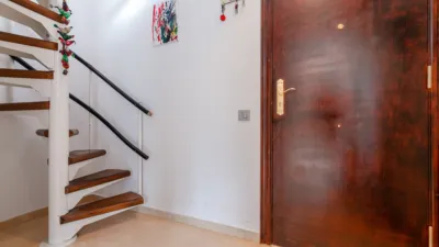 Duplex on Carrer de Francesc Layret photo 11