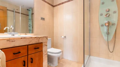 Duplex on Carrer de Francesc Layret photo 33