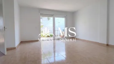 Single-family home on Carrer de Saturn photo 3