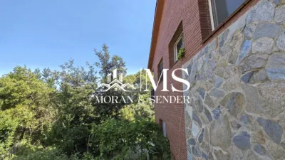 Single-family home on Carrer de Saturn photo 18