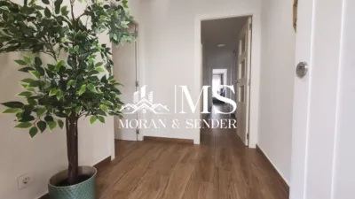 Apartment on Carrer de Marta Moragas photo 5