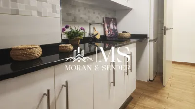 Apartment on Carrer de Marta Moragas photo 17