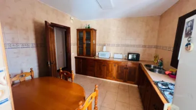 Detached chalet on Calle Estrella photo 8