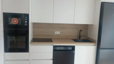 Piso en alquiler en Calle de la Cañada de la Sierra, cerca de Calle Paralela, Tres Olivos-La Piedad (Talavera de la Reina) de 1.000 €<span>/mes</span>