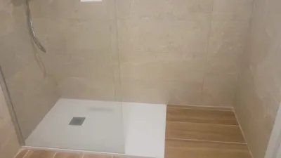 Piso en alquiler en Calle de la Cañada de la Sierra, cerca de Calle Paralela, Tres Olivos-La Piedad (Talavera de la Reina) de 1.000 €<span>/mes</span>