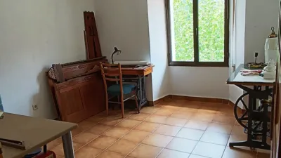 House in San Martín de Losa photo 18