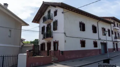 Terraced house on Fray Martín de Murúa Street photo 2