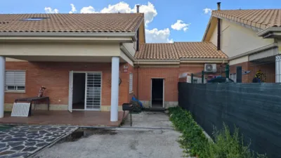 Semi-detached chalet in Pioz photo 29