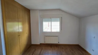 Semi-detached chalet in Pioz photo 18