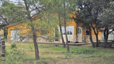 Chalet in Pioz photo 33
