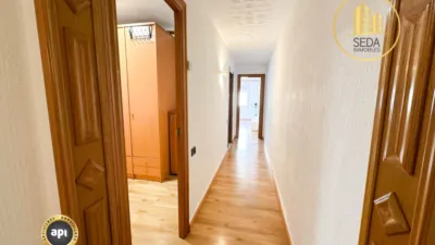 Flat on Carrer Mossèn Àngel Rodamilans photo 15
