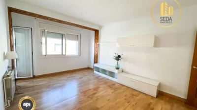 Flat on Carrer Mossèn Àngel Rodamilans photo 3