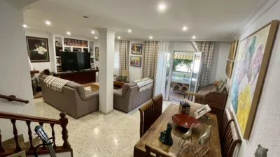 Casa en venta en Plaza de Neptuno, Hornos Púnicos (San Fernando) de 330.000 €