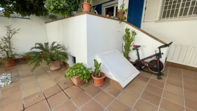 Casa en venta en Plaza de Neptuno, Hornos Púnicos (San Fernando) de 330.000 €