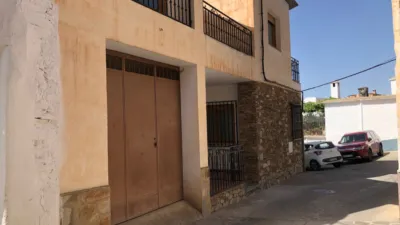 Semi-detached house on Calle Iglesia photo 5