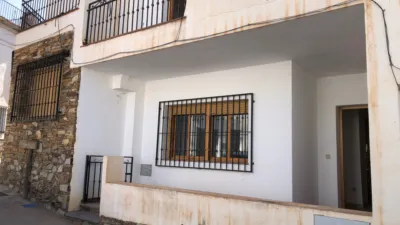 Semi-detached house on Calle Real photo 3