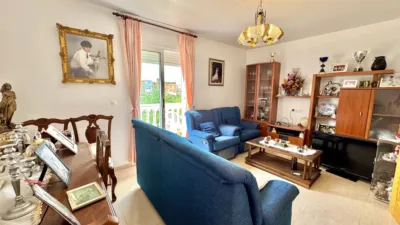 Chalet on Calle de Castillejo photo 37