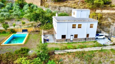 Chalet on Calle de Baenas photo 2