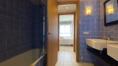Apartment on Calle del Califato photo 32