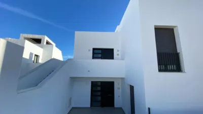 Apartment on Calle del Califato photo 3